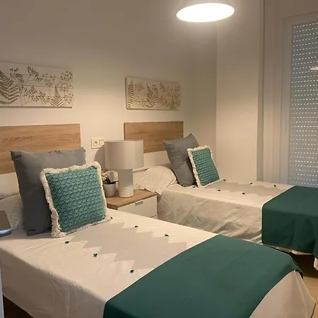 Brisa Puerto Marina * בנאלמדנה