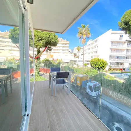 Brisa Puerto Marina בנאלמדנה